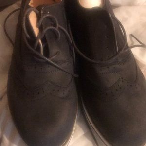 Women’s maybe size 8 1/2 or 9